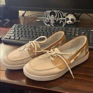 Clarks Cloudsteppers Cream Tan Boat Shoes